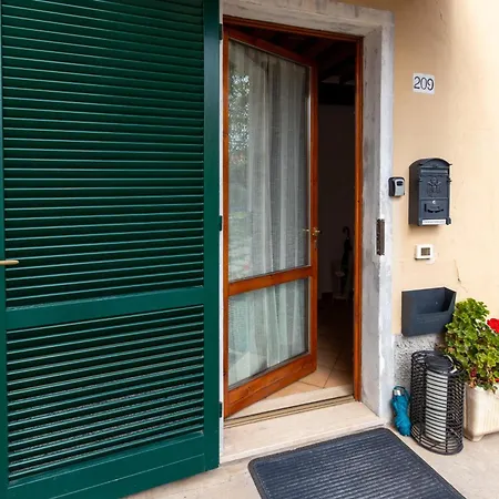 Guest house Pit Stop, Bellissima Vicino All'aeroporto Con Clima Pisa